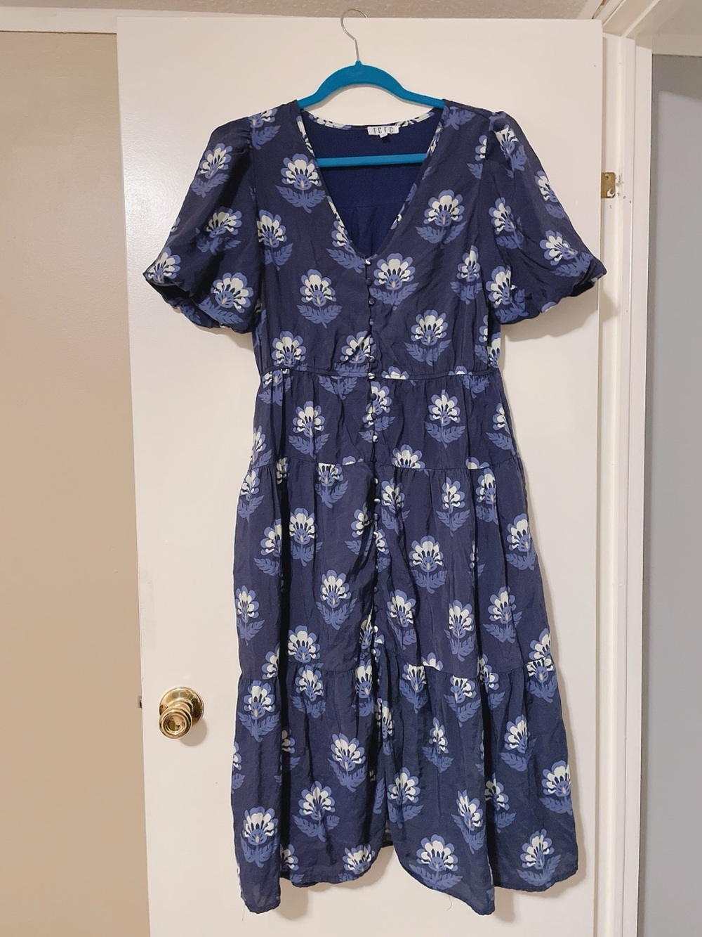 TCEC Navy & White Floral Midi Dress Size L